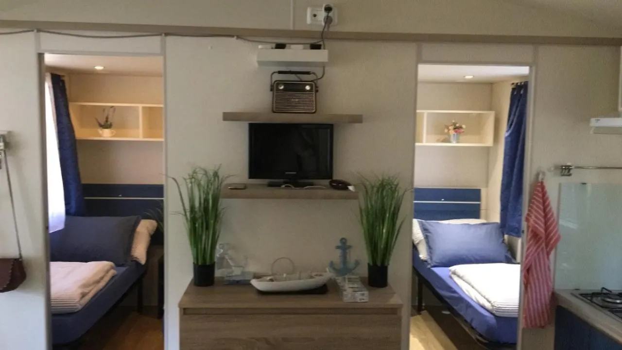 J & R Mobile Homes Biograd Na Moru 0*,